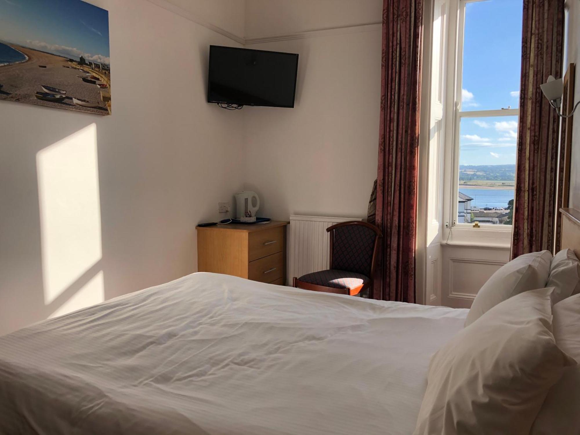 Manor Hotel Exmouth Bagian luar foto