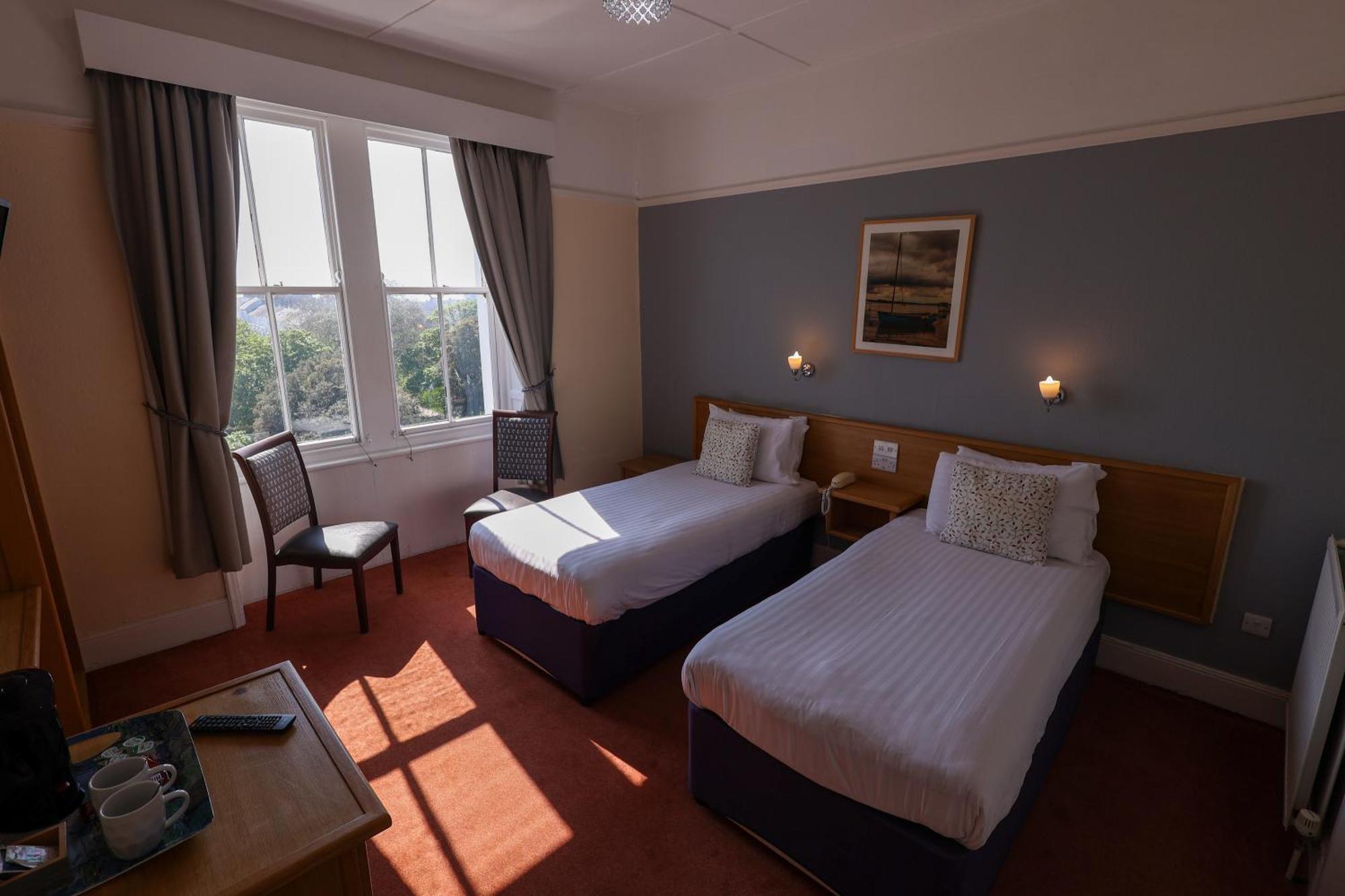 Manor Hotel Exmouth Bagian luar foto